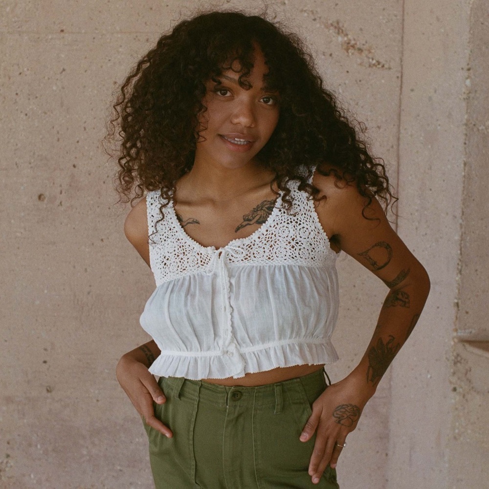 Doen Camile Ivory Crochet Sleeveless Top